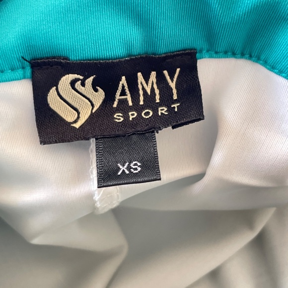 Amy Sport Ocean Green MARISA Pleated Skort Golf Skirt - NWT - Picture 8 of 9